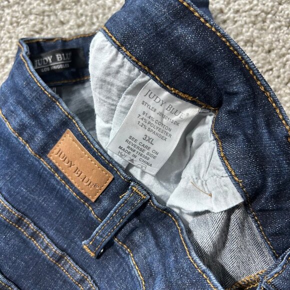 Judy Blue Los Angeles Blue Women Sz 3XL Denim High Rise Distressed Bermuda Short - Picture 8 of 9